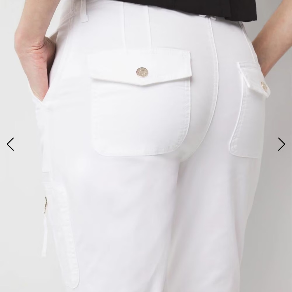 White House Black Market  White mid-rise size 6 straight cropped pants. NWT - Picture 3 of 16